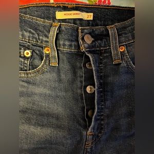 Levi’s Wedgie Skinny Button Fly Jeans size 27